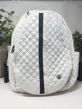 Oliver Thomas 24/7 White Quilted Backpack With Dog Print Lining And Many Pockets